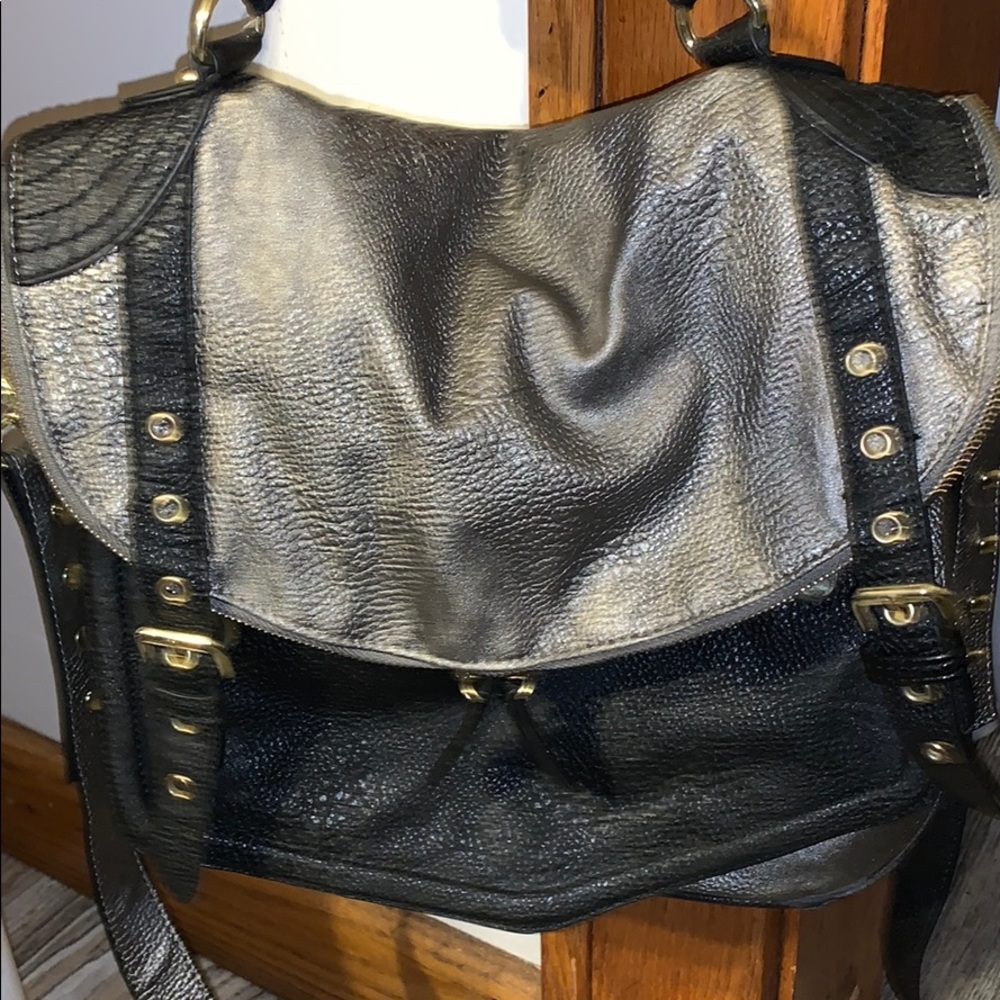 Messenger bag
